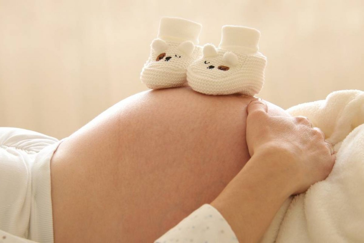 Mais da metade dos partos no Brasil são cesarianas, diz IBGE