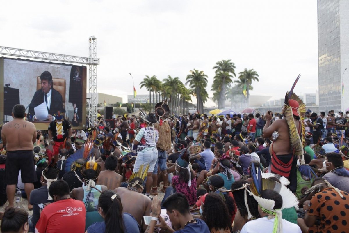 STF adia julgamento sobre demarcação de terras indígenas pelo "marco temporal"