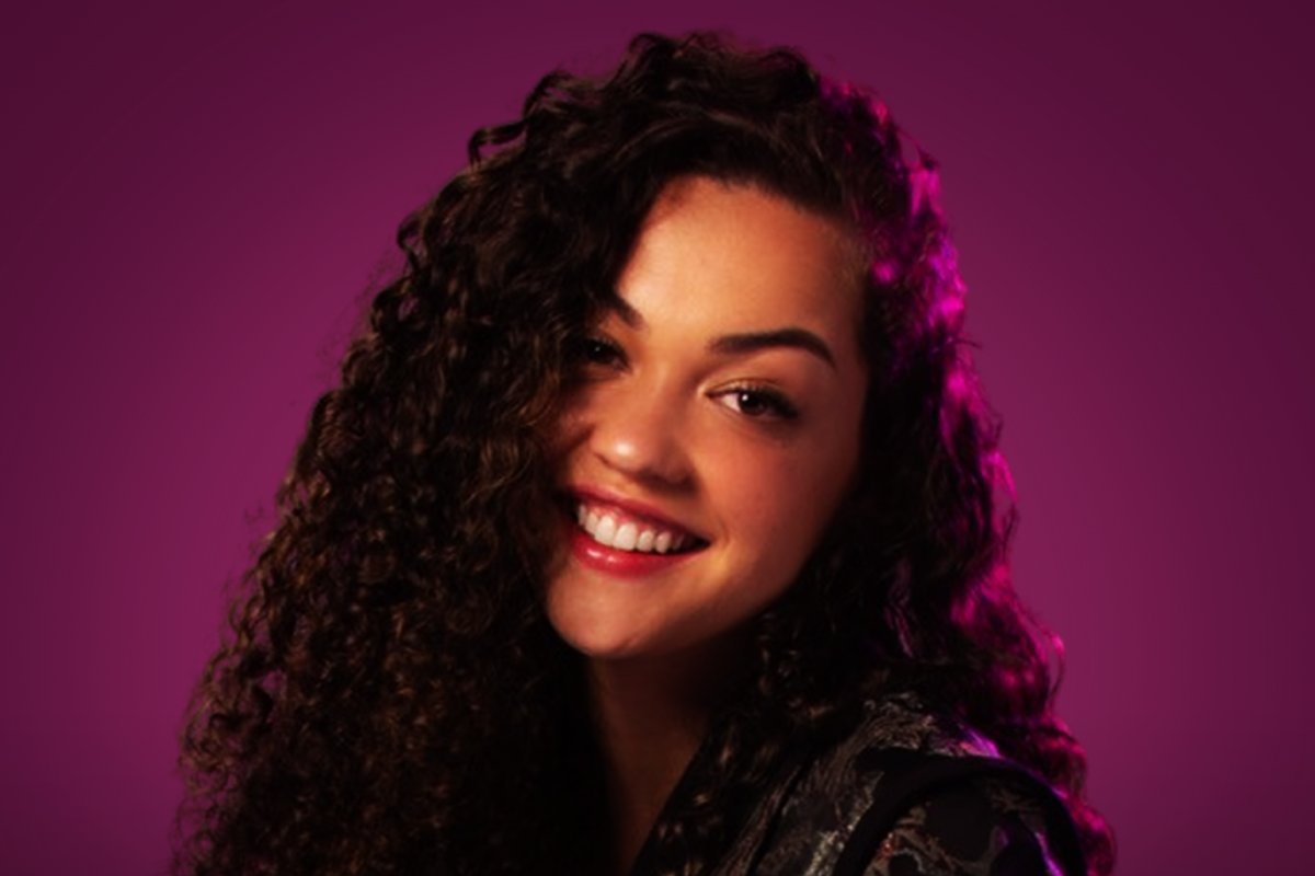 Nathália Cavalcante, ex-participante do The Voice, lança novo single