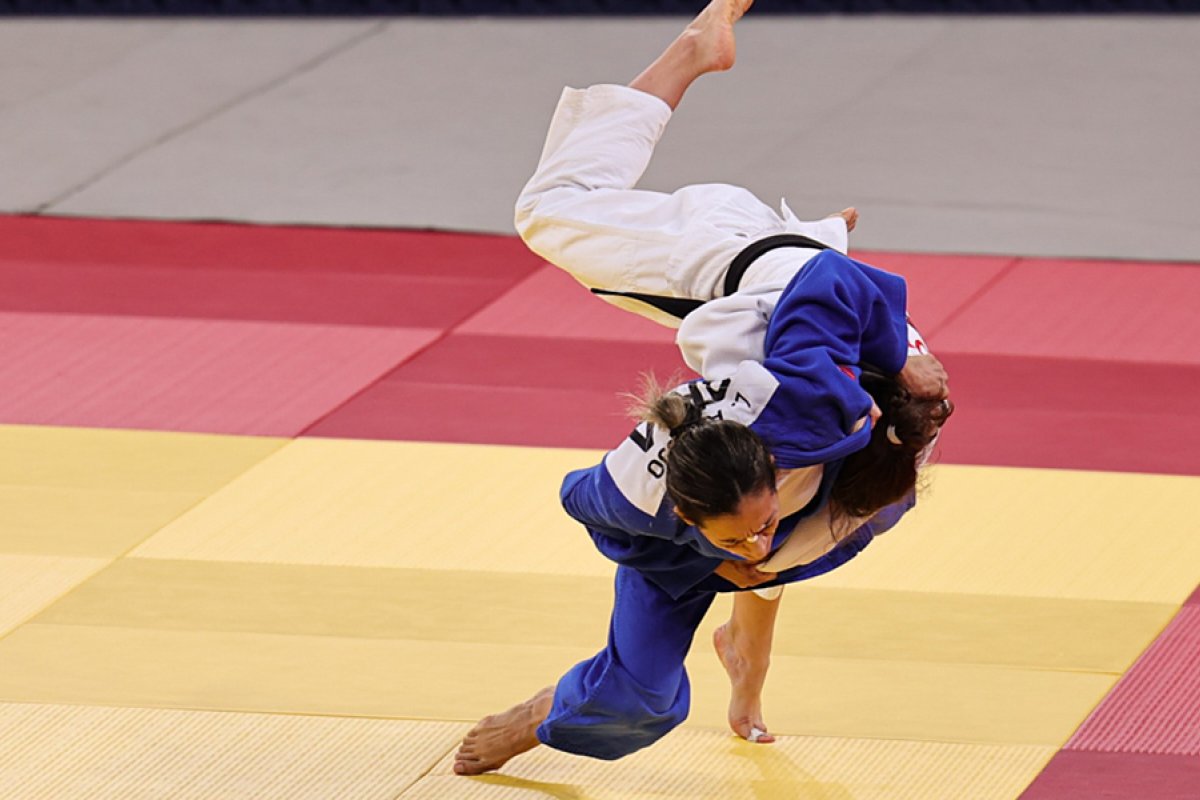 Lúcia Araújo leva bronze no judô feminino nas Paralimpíadas de Tóquio