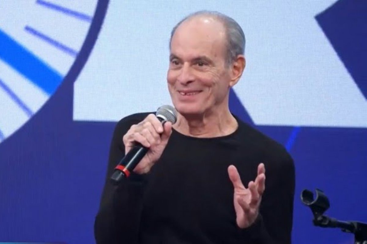 Ney Matogrosso compartilha nude no Instagram e agita a web