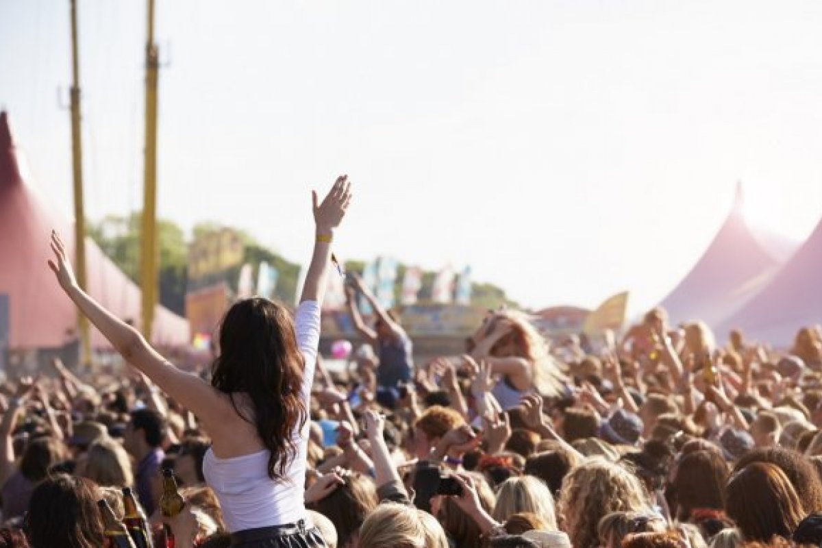 Pesquisa revela que 69% dos brasileiros querem voltar a frequentar eventos de cultura e entretenimento