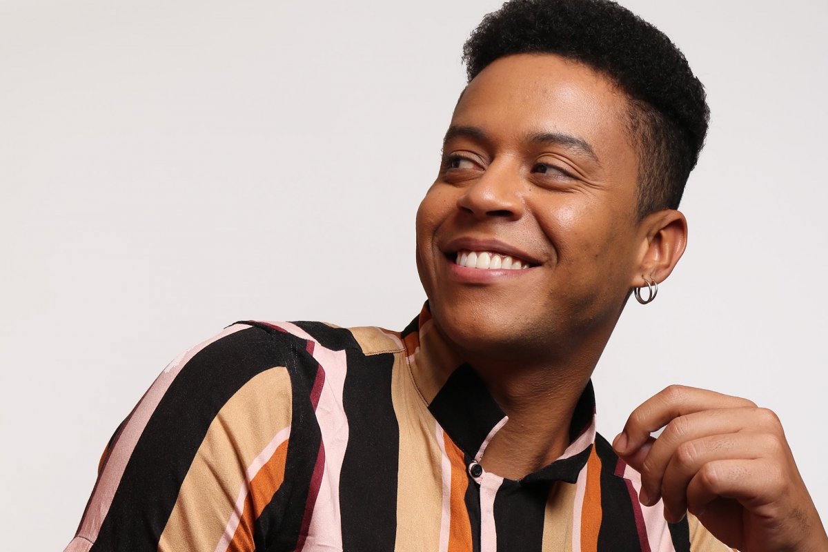 Dennis Pinheiro fala de protagonismo em ‘Fantasma Neon’, curta vencedor do Festival de Locarno