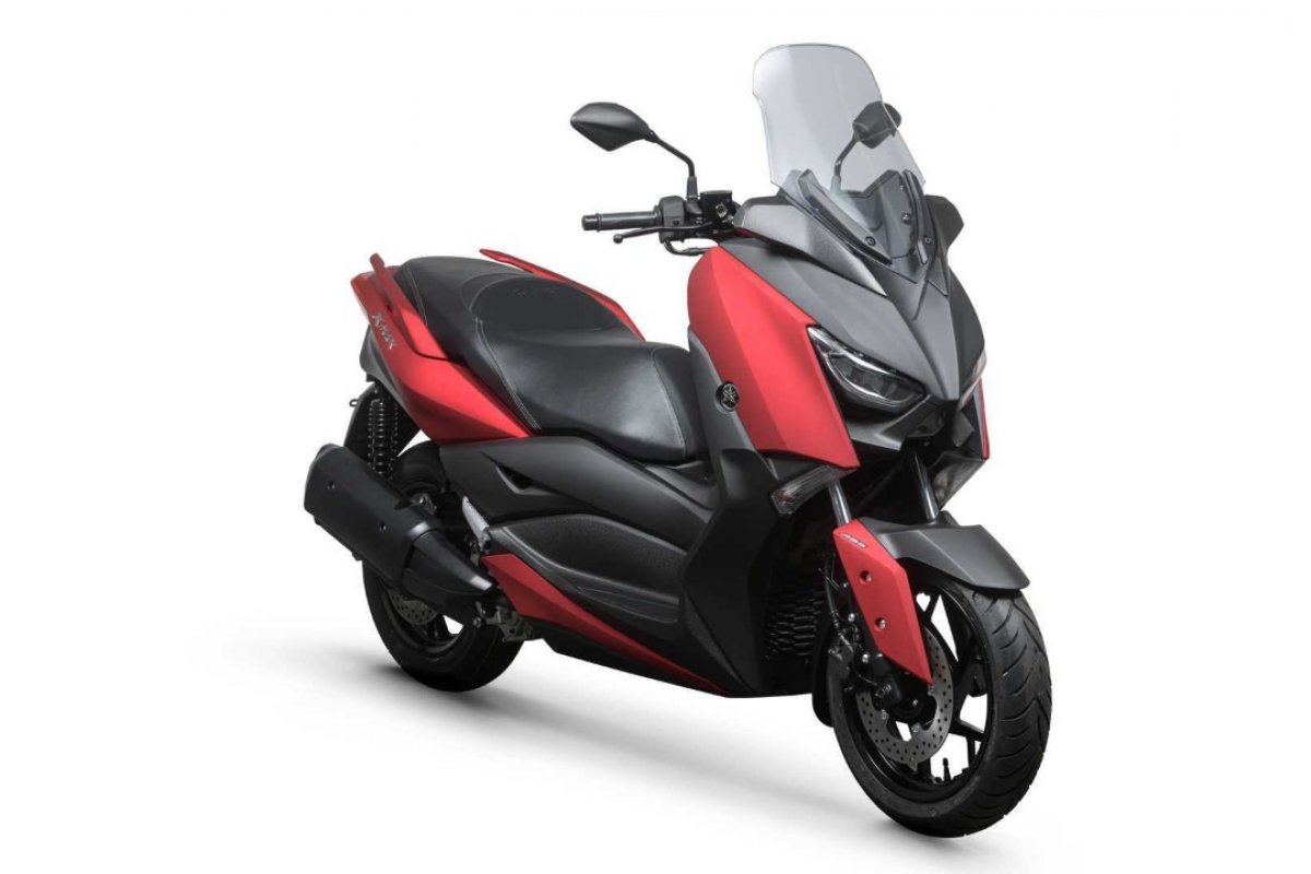Scooter Yamaha XMax 250 fica mais cara