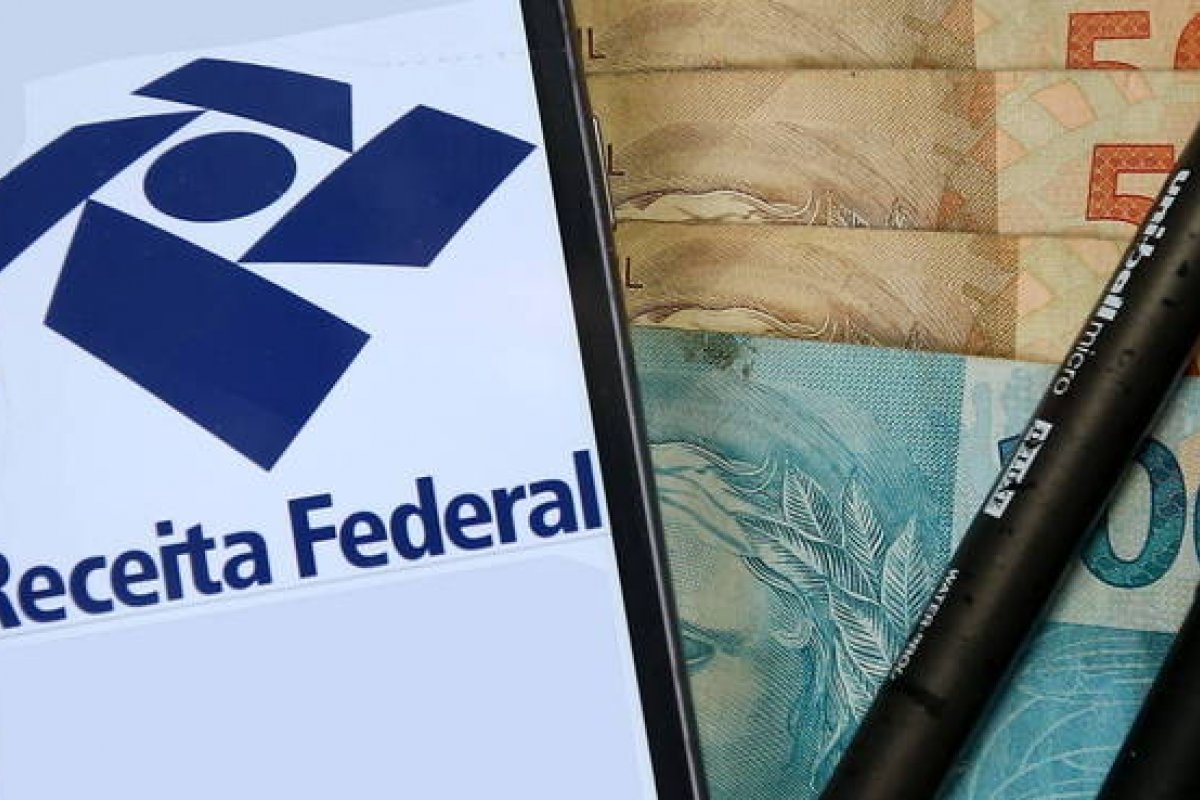 Receita Federal paga R$ 5,1 bilhões em restituições do IR 2021 nesta terça-feira (31)