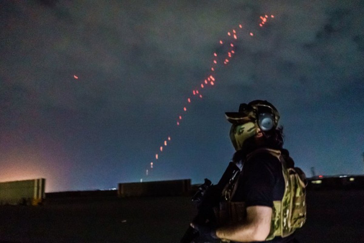 Talibãs declaram Emirado Ilsâmico do Afeganistão como nação livre