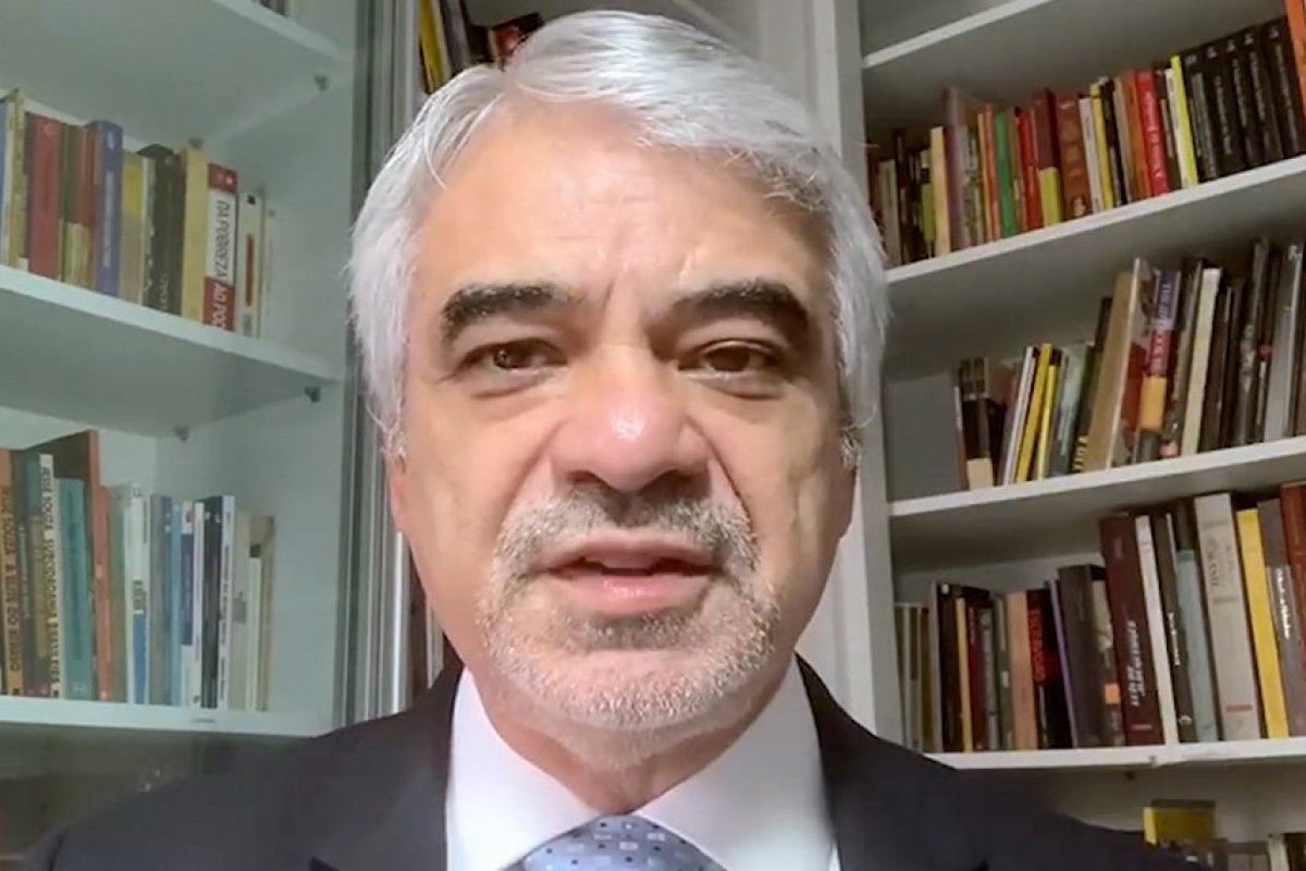 Manifestações de 7 de Setembro não terão a dimensão que estão tentando vender, diz Humberto Costa