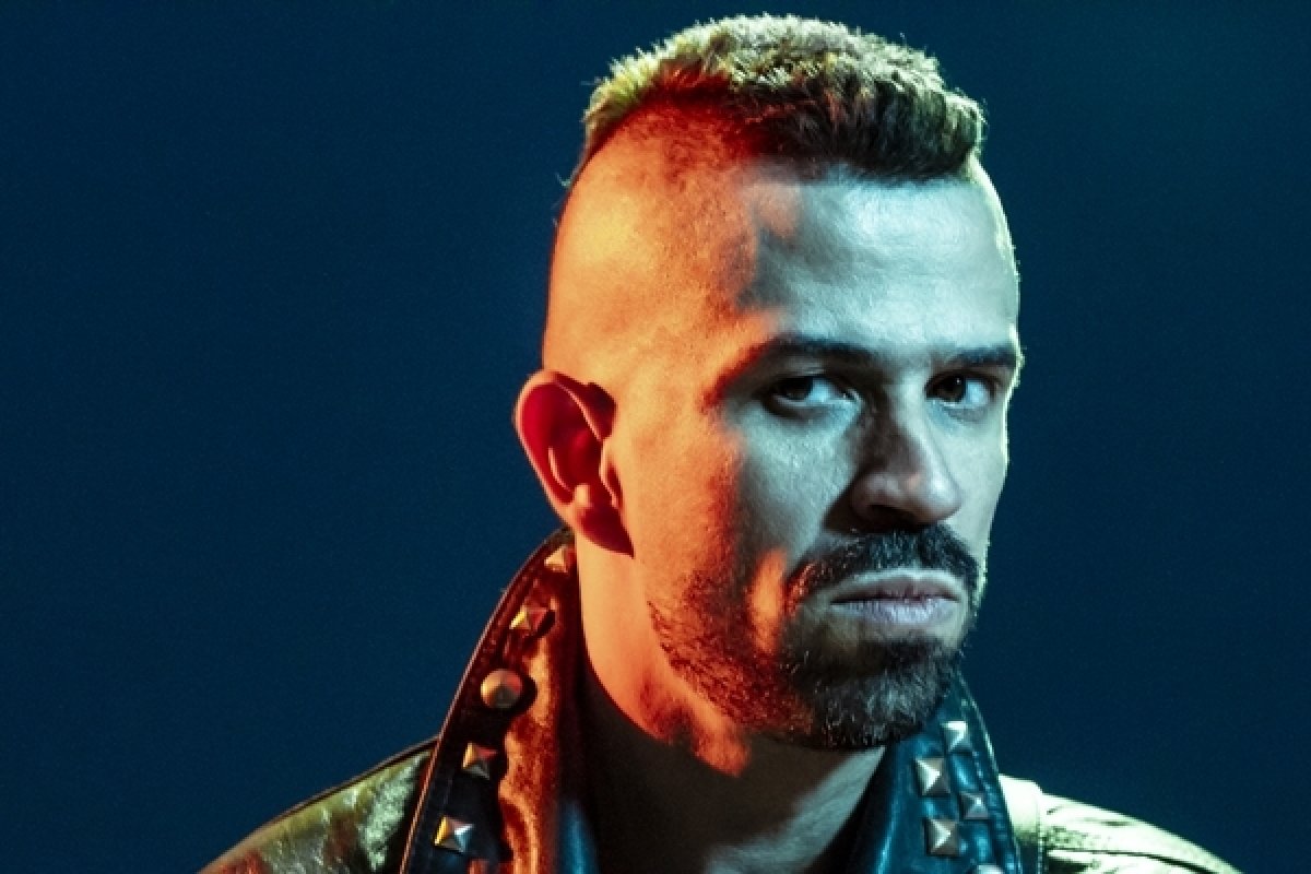 Vespas Mandarinas lança singles e prepara álbum 'Cala a Boca Já Morreu Ao Vivo'