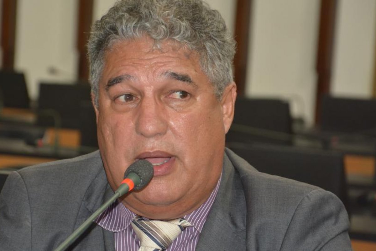 Vídeo: Rosemberg Pinto afirma que não terá mais "generosidade" na Alba