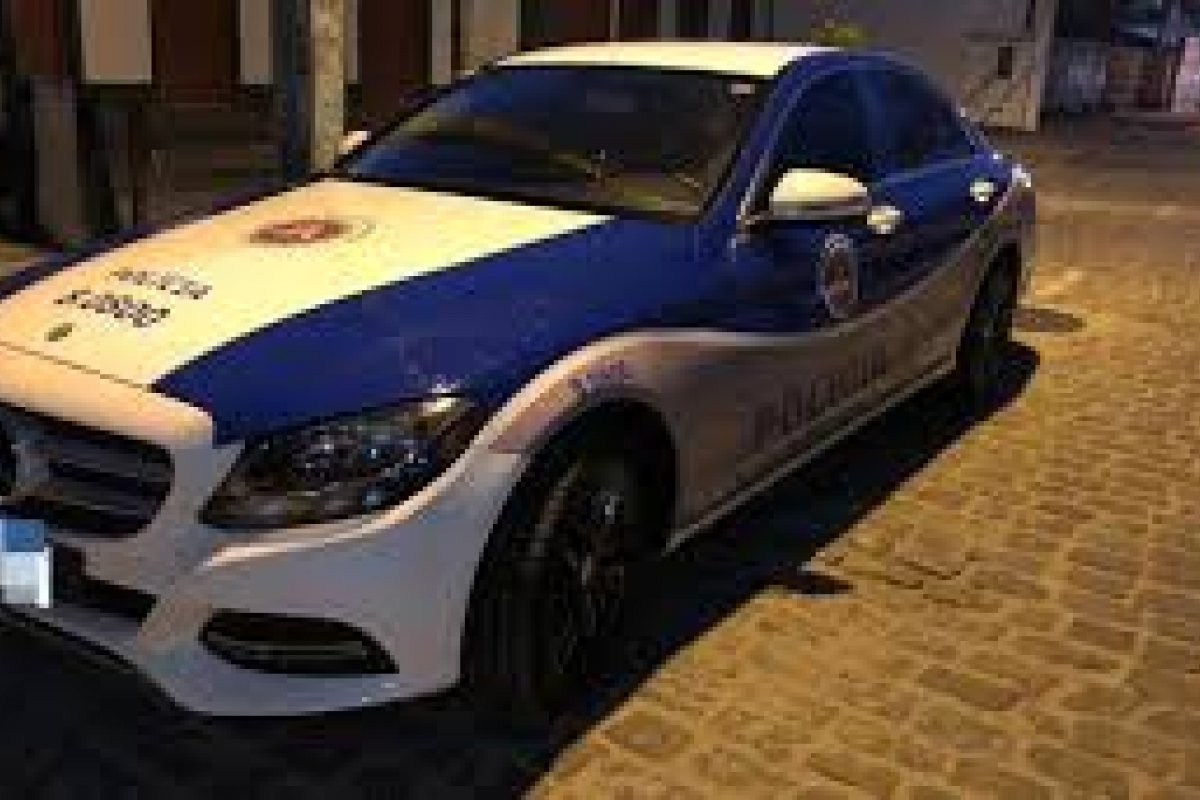 Operação da Polícia Militar reforça segurança em comunidade do bairro de São Cristóvão, em Salvador