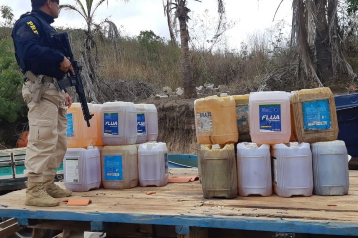 Trio é preso vendendo combustíveis ilegalmente em pontos clandestinos da BR-116