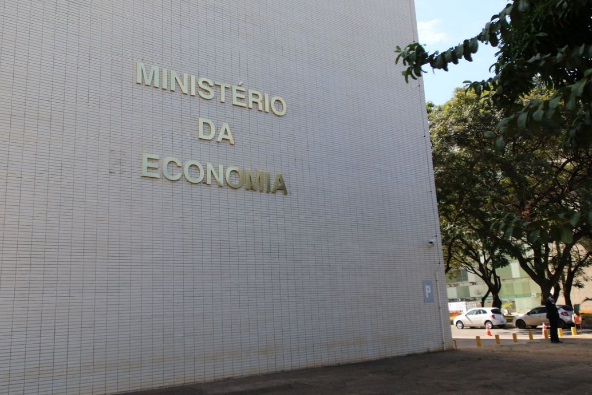 Ministério da Economia diz que PIB deve crescer acima de 5% este ano
