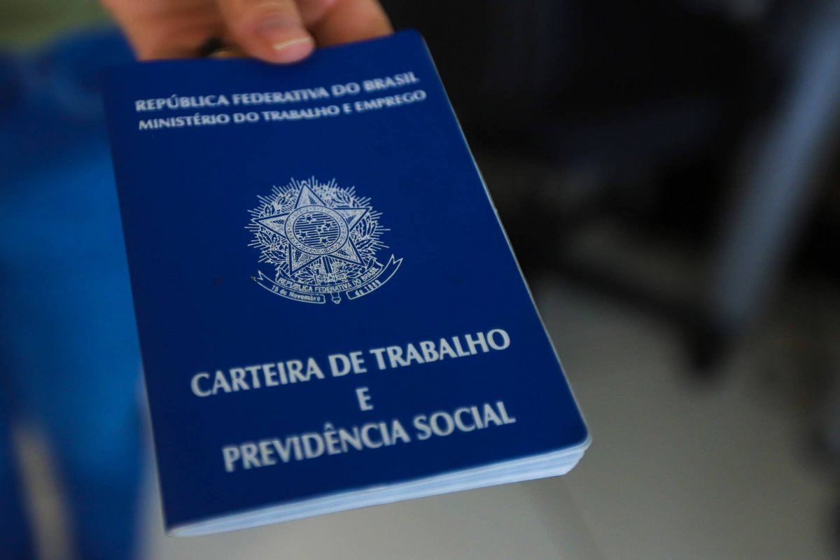 Senado rejeita MP que renova programa de redução de salários durante a pandemia