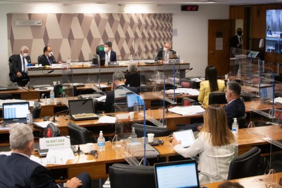 CPI da Covid-19 vai ouvir suposto lobista da Precisa Medicamentos