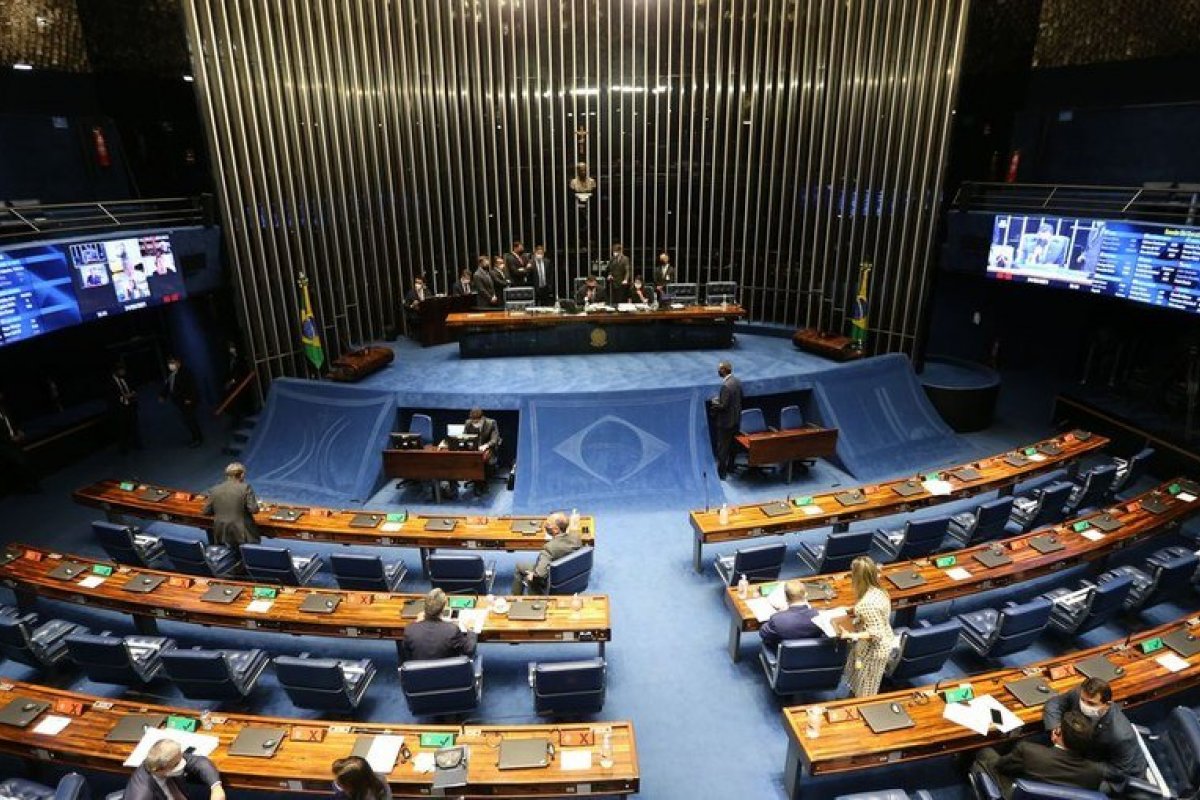 Senado aprova projeto que desfazer regras rígidas para planos de saúde