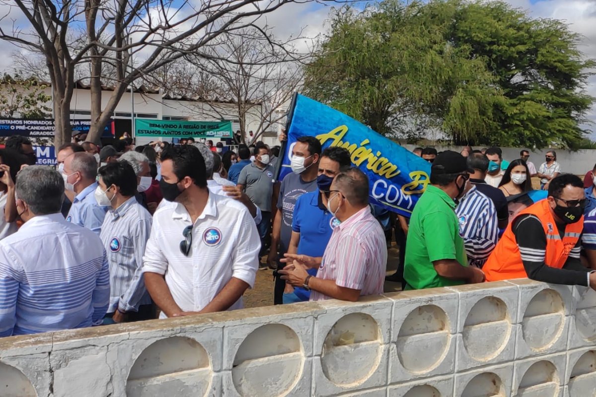 Vídeo: em pré-campanha para governo da Bahia, militância de ACM Neto causa aglomeração em Irecê