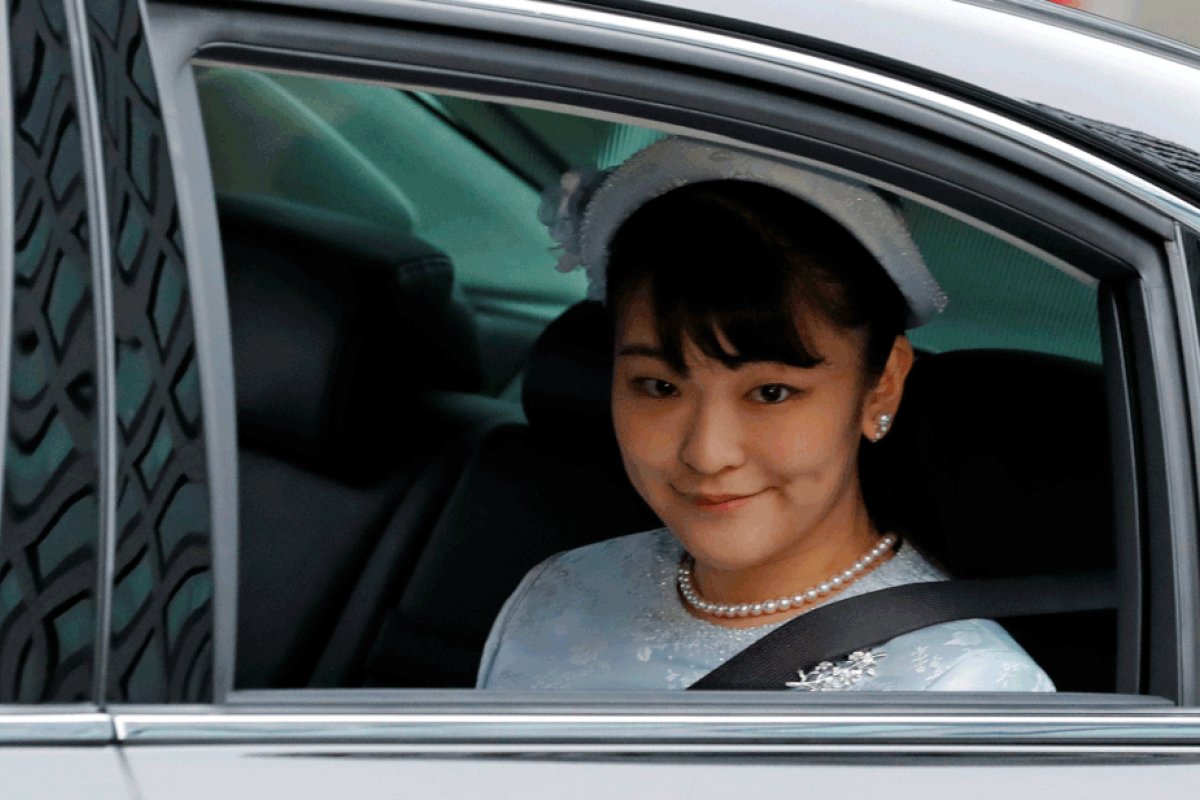Princesa japonesa Mako vai se casar com plebeu e deixará família real