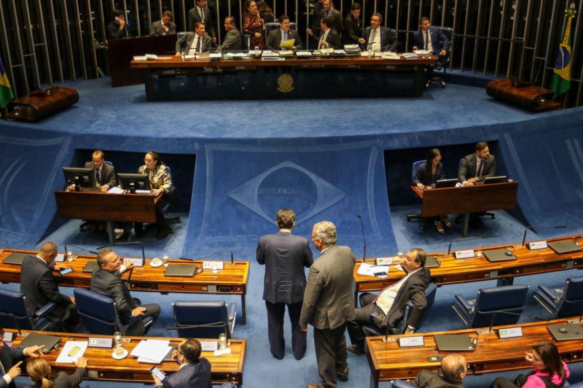 Votação da reforma da Previdência poderá acontecer em 1º turno nesta terça-feira (24)