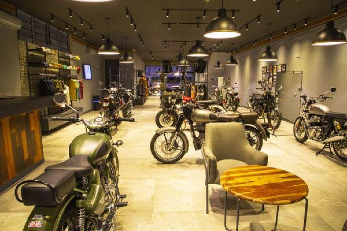 Royal Enfield inaugura concessionária em Pituba