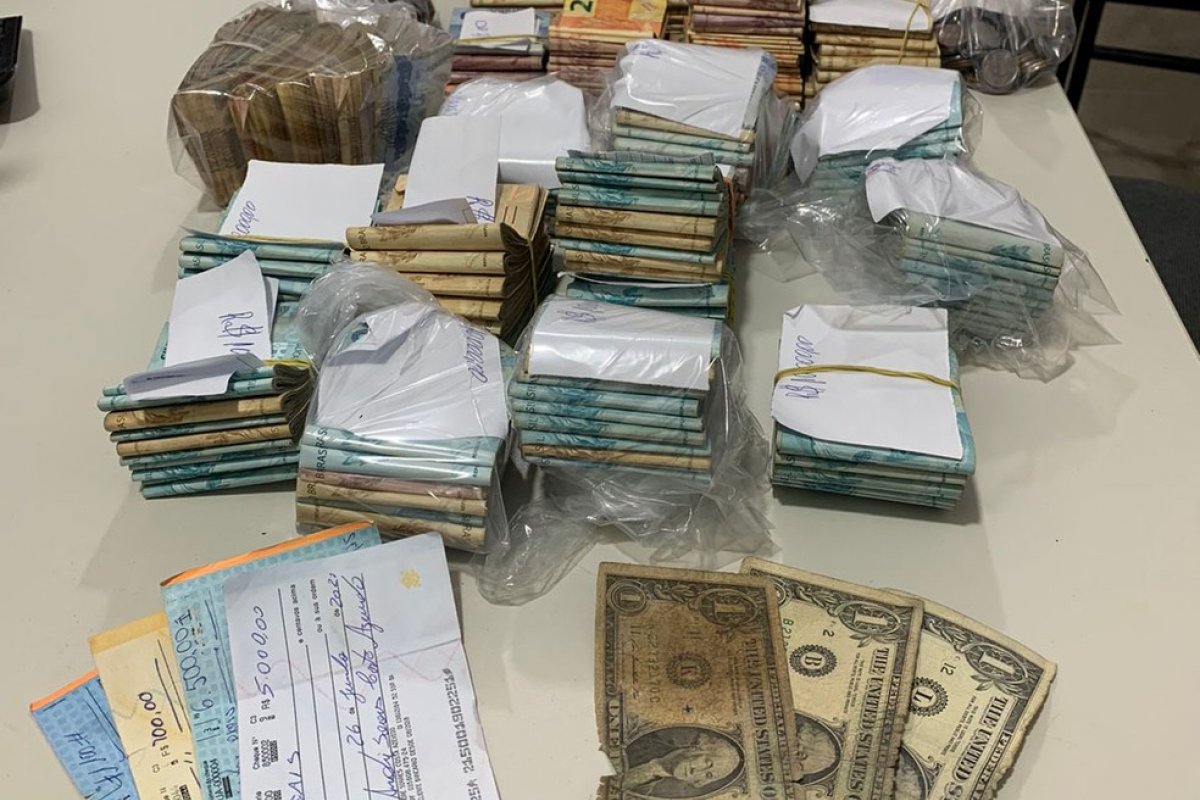 Mais de 60 pessoas são detidas em rinha de galo no sudoeste da BA