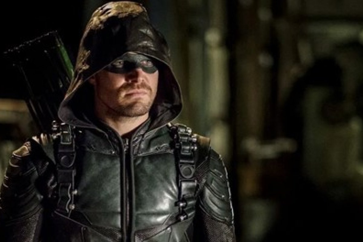 Stephen Amell não descarta retorno da série Arrow no HBO Max ou na Netflix
