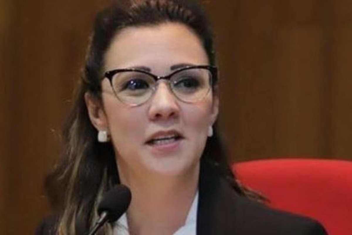 OAB se posiciona sobre convocação de advogada de Bolsonaro pela CPI