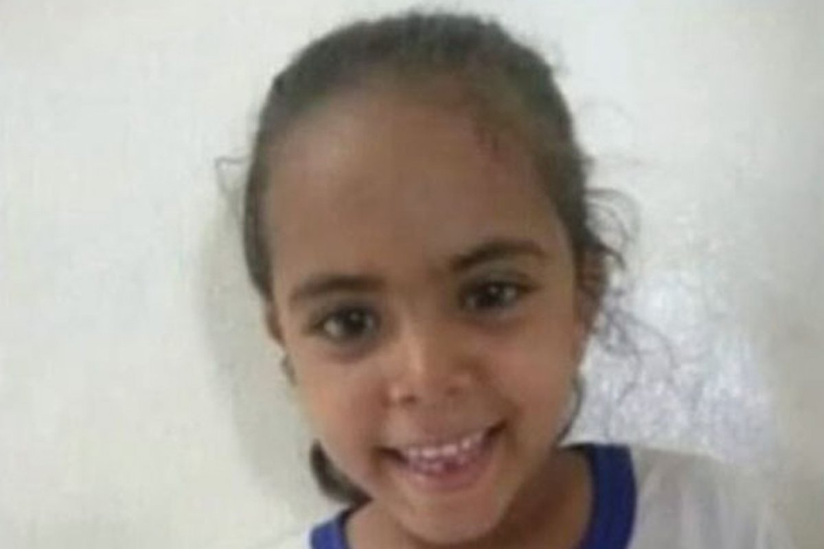 Queimadas tem aulas suspensas e novos decretos de restrição após morte de menina de 6 anos em decorrência da Covid-19