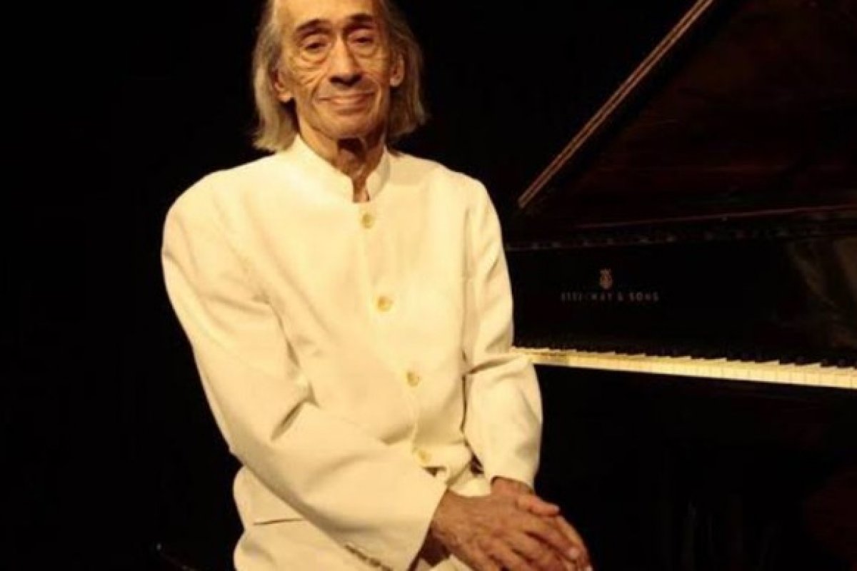 Morre o pianista João Carlos de Assis Brasil