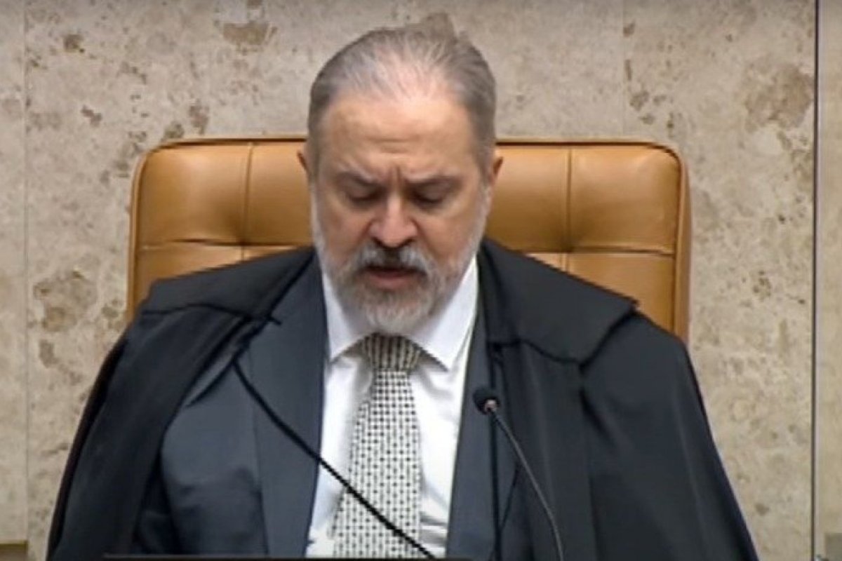 'A democracia tem diálogo, discordâncias, mas não discórdias', diz Aras sobre declarações de Bolsonaro