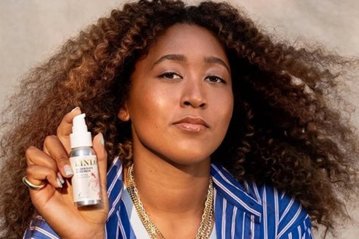 Naomi Osaka lança linha de skincare com foco na pele negra