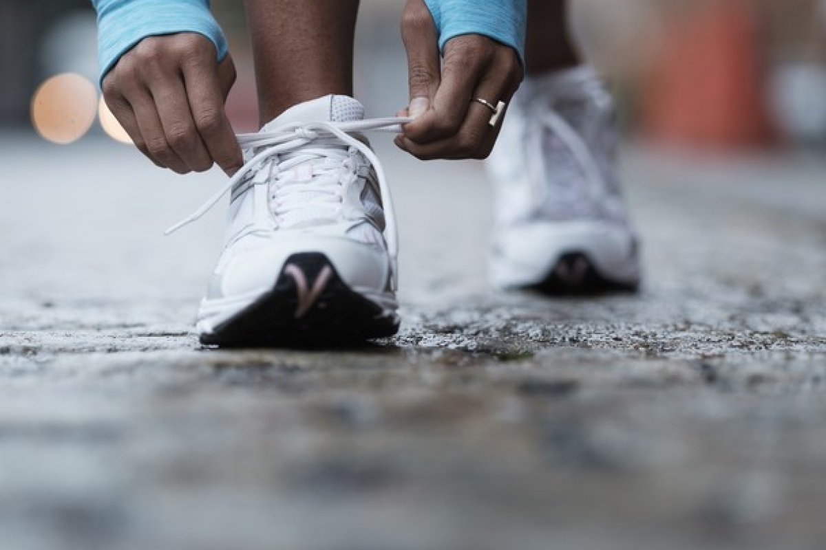 Estudo aponta que, além da corrida, a caminhada também é aliada da saúde