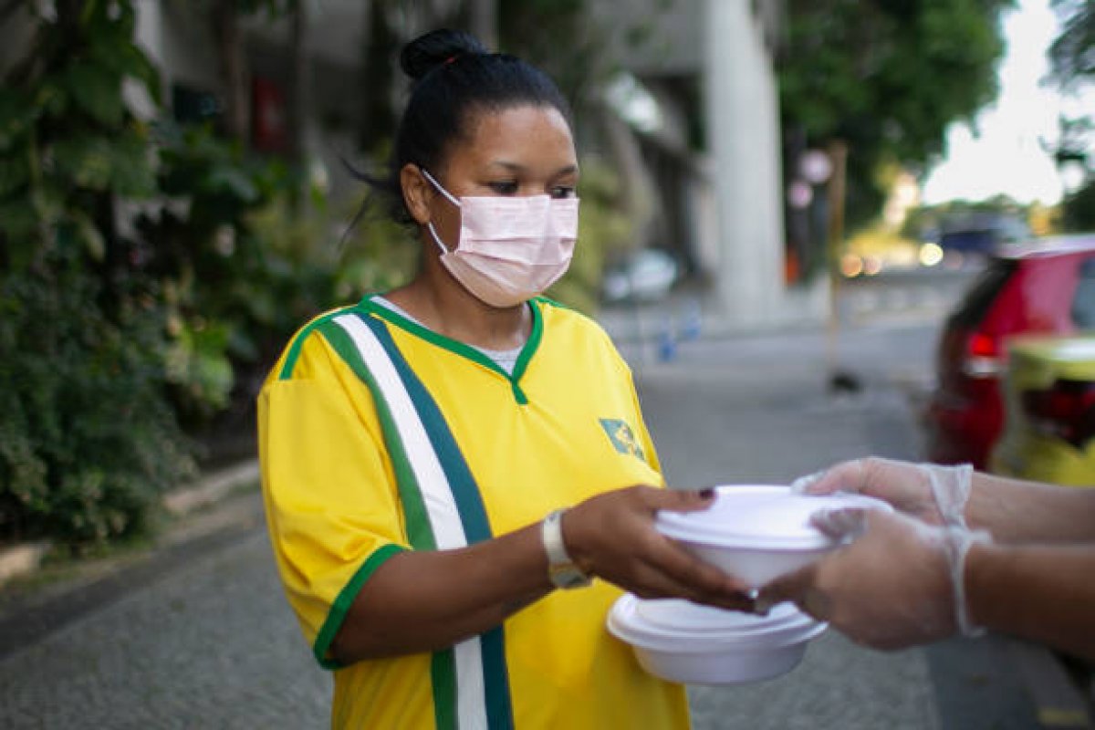 Crise do emprego que penaliza jovens pode criar ‘bomba-relógio’ na América Latina, alerta OIT