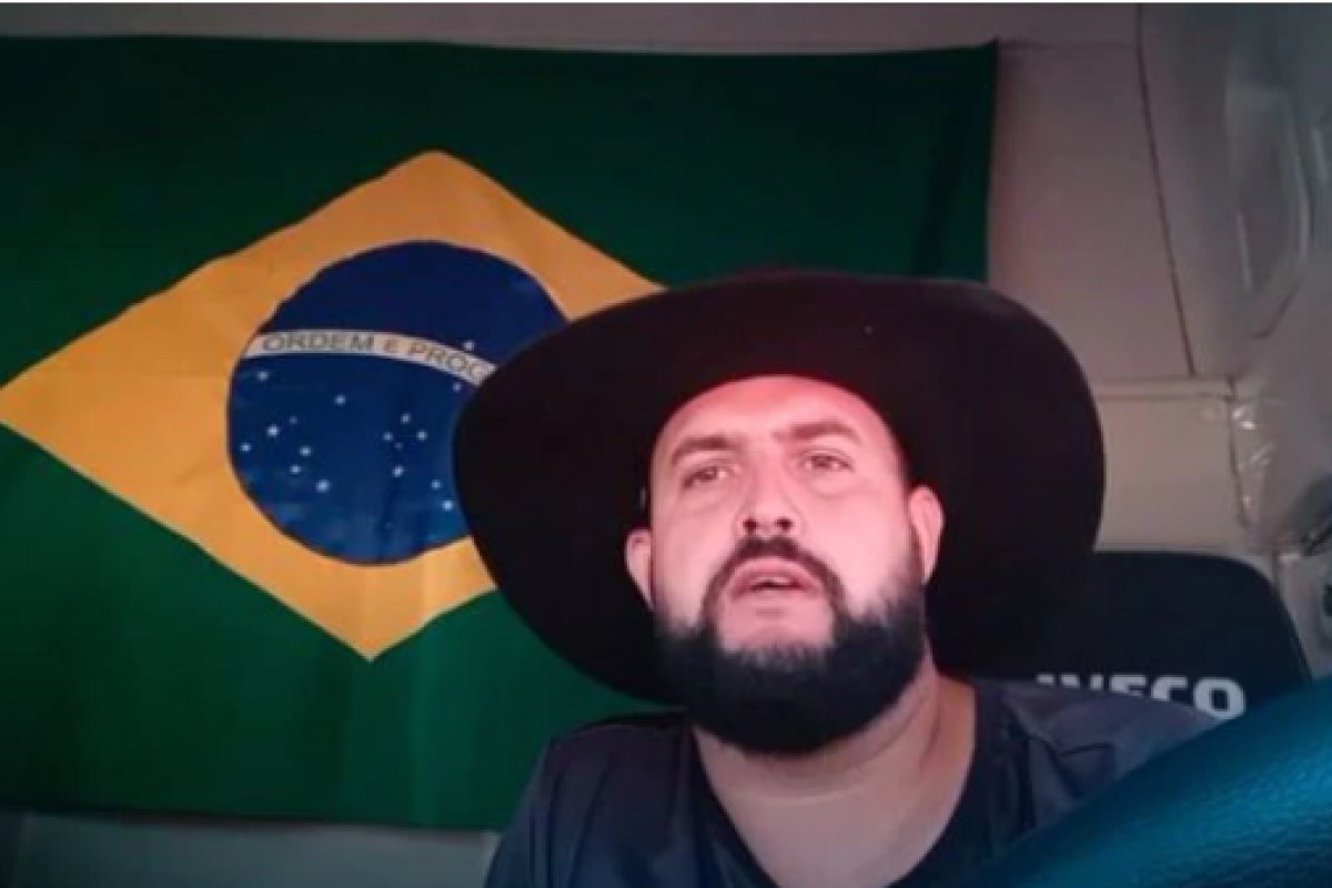 Zé Trovão está no México e diz que vai se entregar