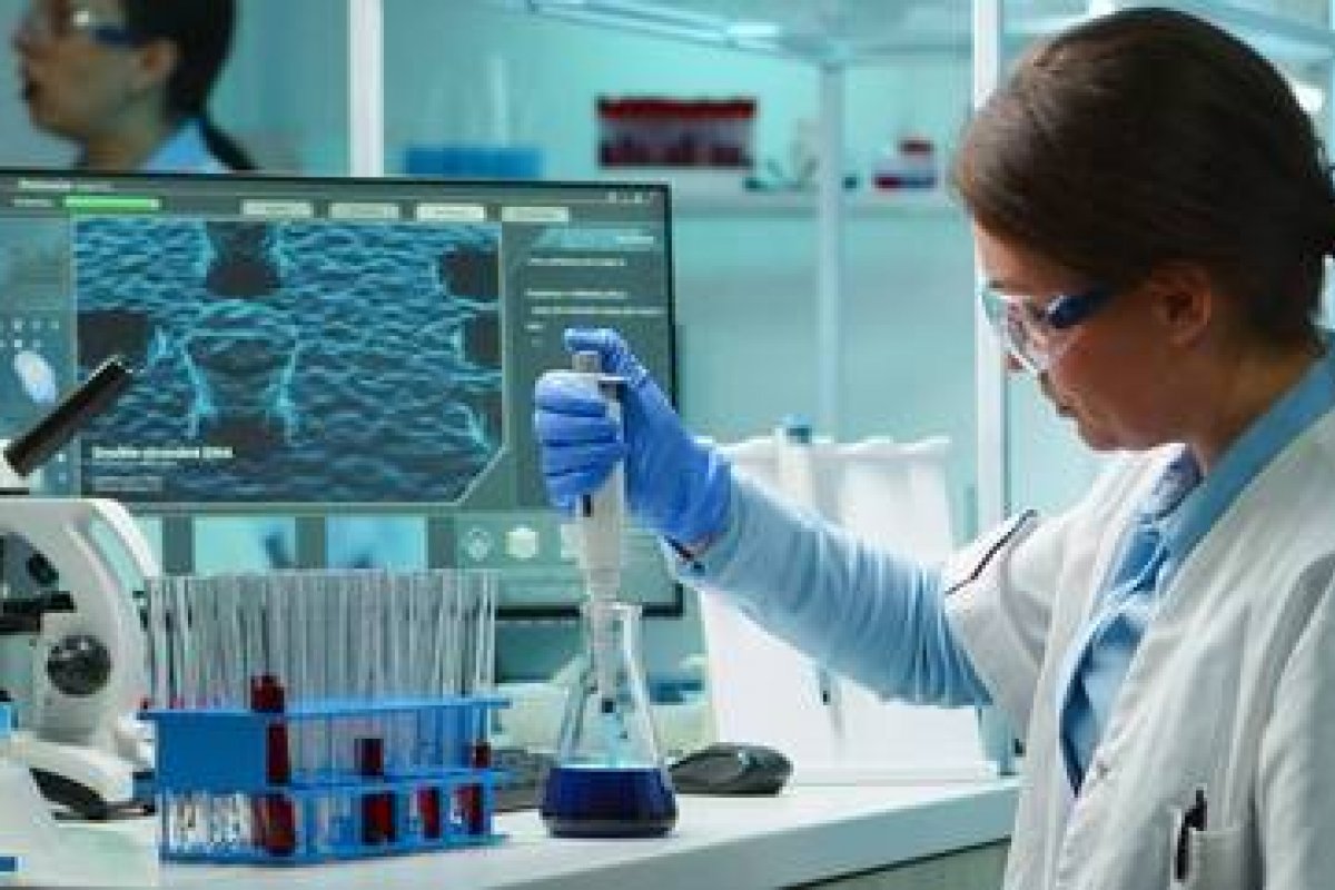 UFMG está desenvolvendo vacina que imuniza contra Covid-19 e gripe