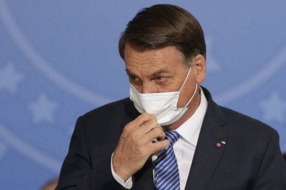 STF dá dois dias para Bolsonaro explicar MP das redes sociais