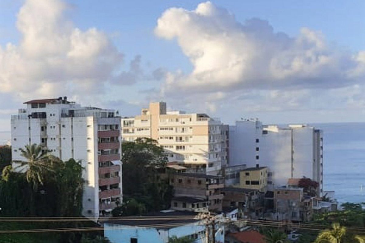Salvador terá fim de semana de sol com momentos de céu encoberto