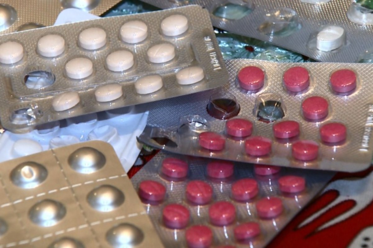 Preços de remédios para hospitais caem pelo terceiro mês consecutivo