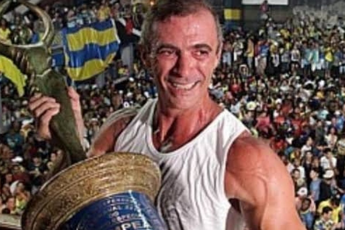 Carnavalesco Paulo Barros tem alta após passar por cirurgia