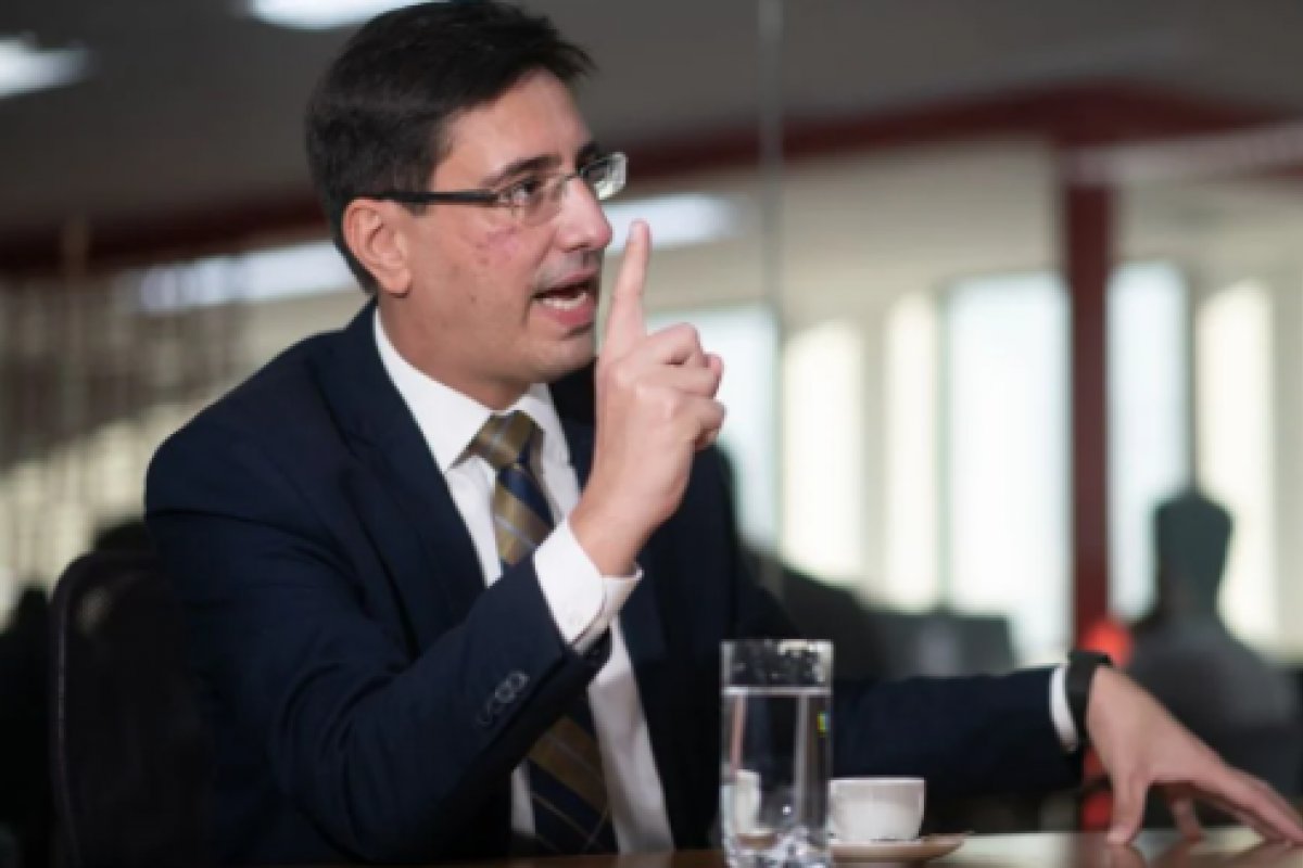 Juiz Fernando Pessôa  diz que a área do direito militar não é corporativista
