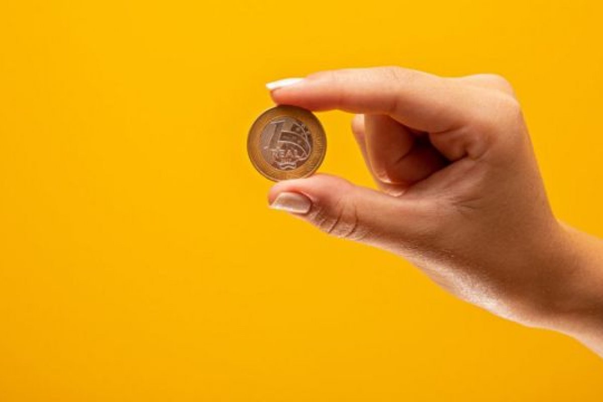 Projeção indica que expansão da economia do Brasil em 2022 será uma das piores