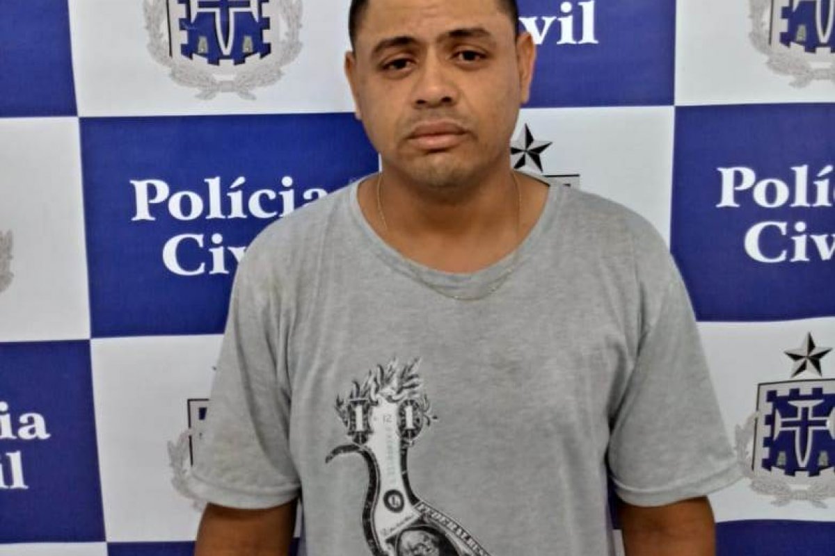 Homem é preso suspeito de agredir filho de um mês e a mãe do bebê