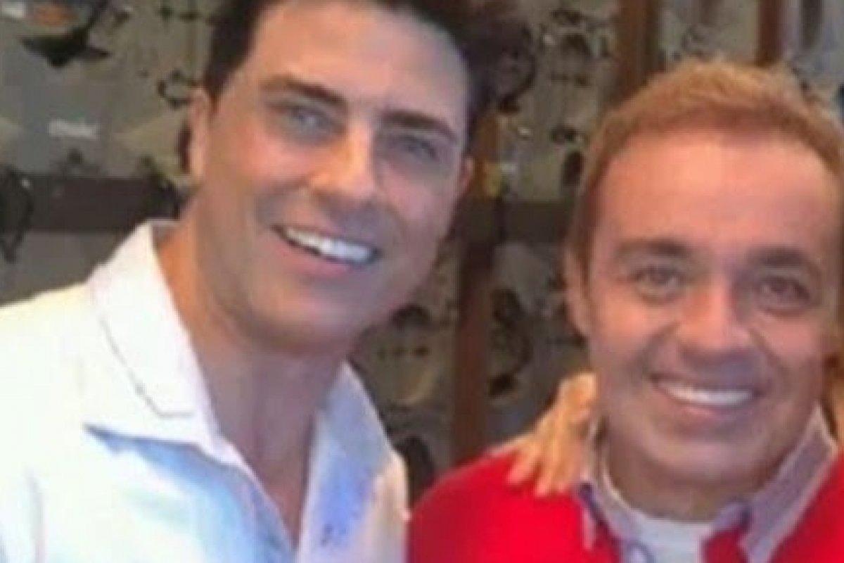 Mamma Bruschetta revela namoro de Gugu com cantor que vivia em seus programas na TV