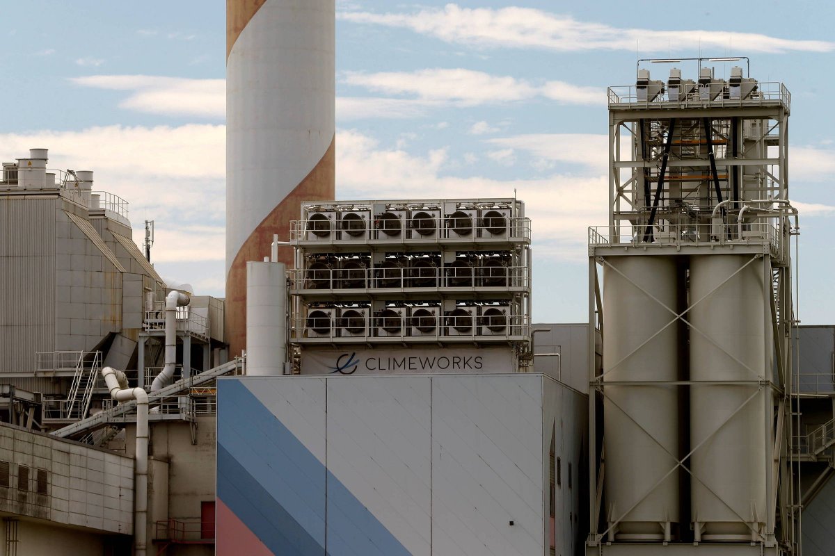Islândia inaugura maior usina de captura de CO2 do mundo