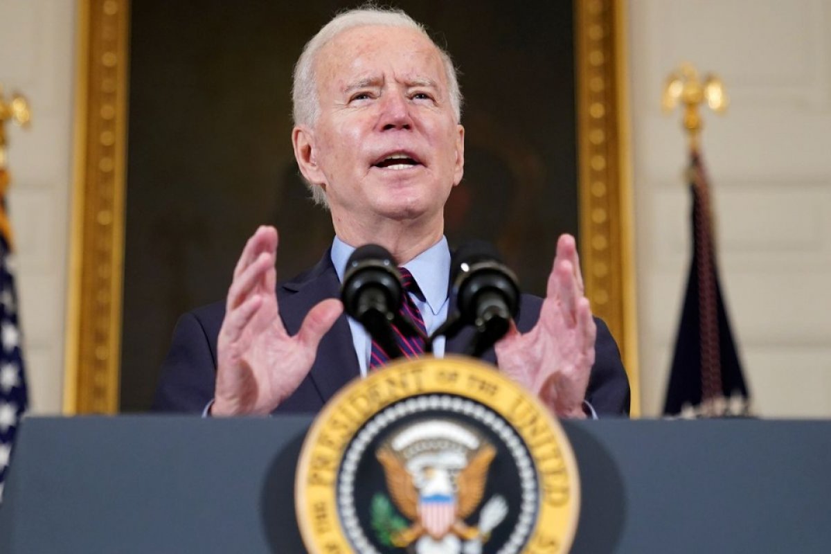 Acordo histórico de defesa