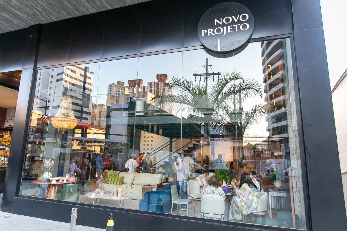 Loja-conceito da "Novo Projeto" reabre ás portas na capital baiana em novo endereço!