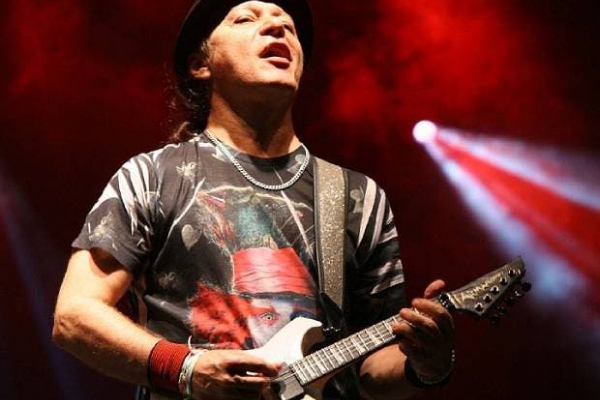 Guitarrista baiano Armandinho ganha documentário com depoimentos de grandes personalidades da música