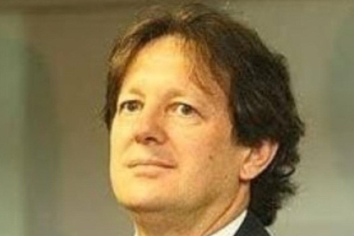 Morre aos 69 anos Adeum Sauer, ex-secretário de Educação da Bahia