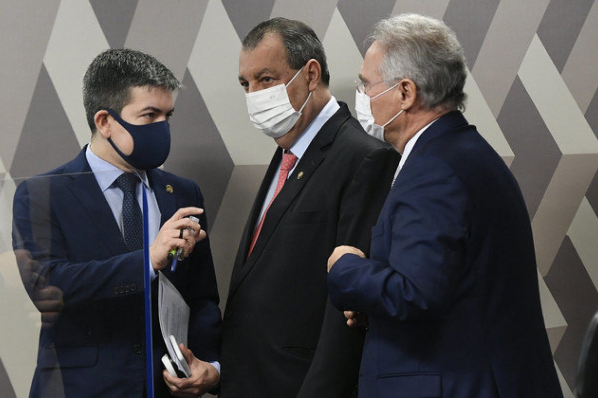 CPI deseja propor aumento do poder dos partidos para denunciar presidente