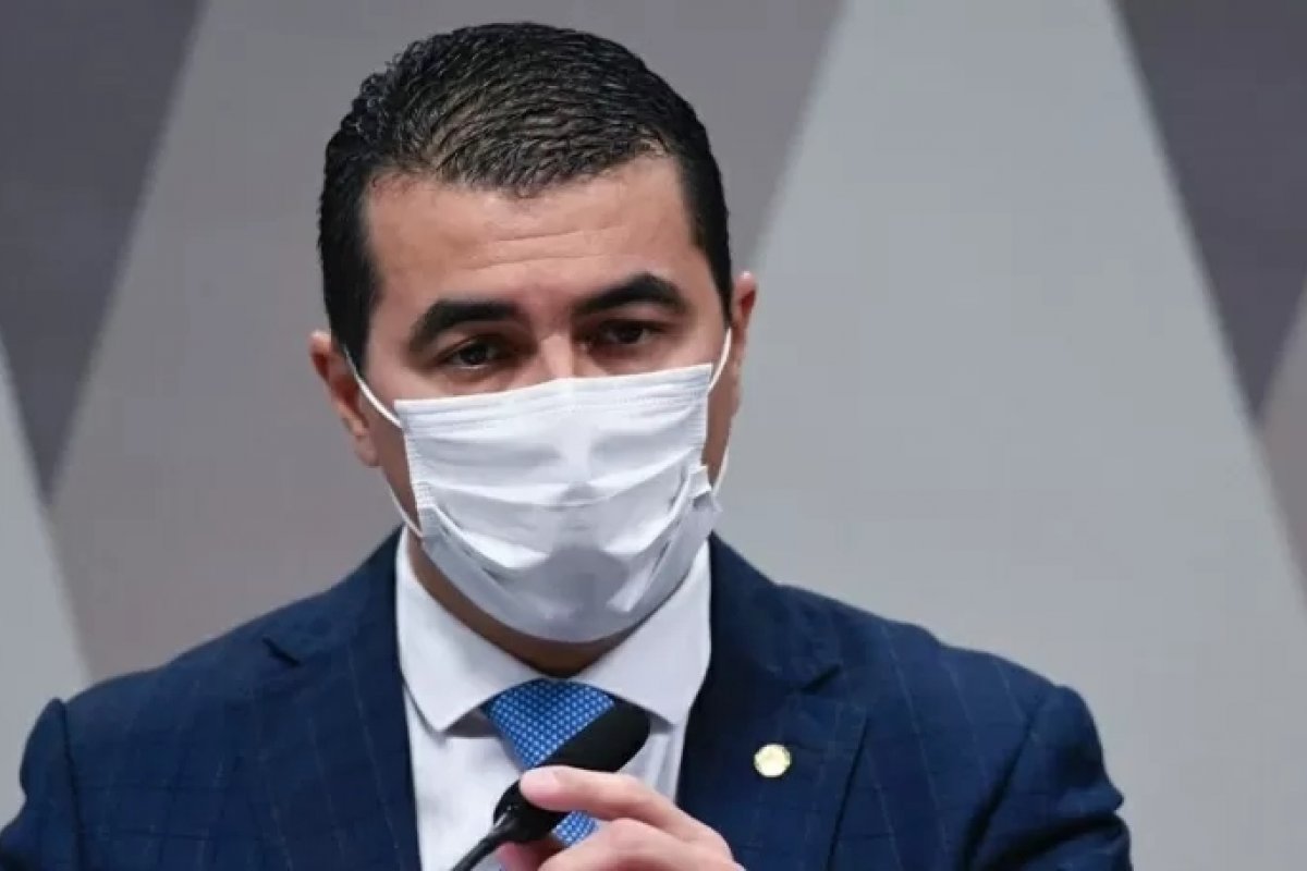 Conselho de Ética analisa pedido de cassação contra Luis Miranda na terça-feira (21)