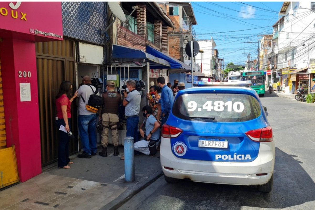 Após 3h30 de negociação, o Bope e 48ª CIPM libertam mulher feita refém no bairro de Sussuarana